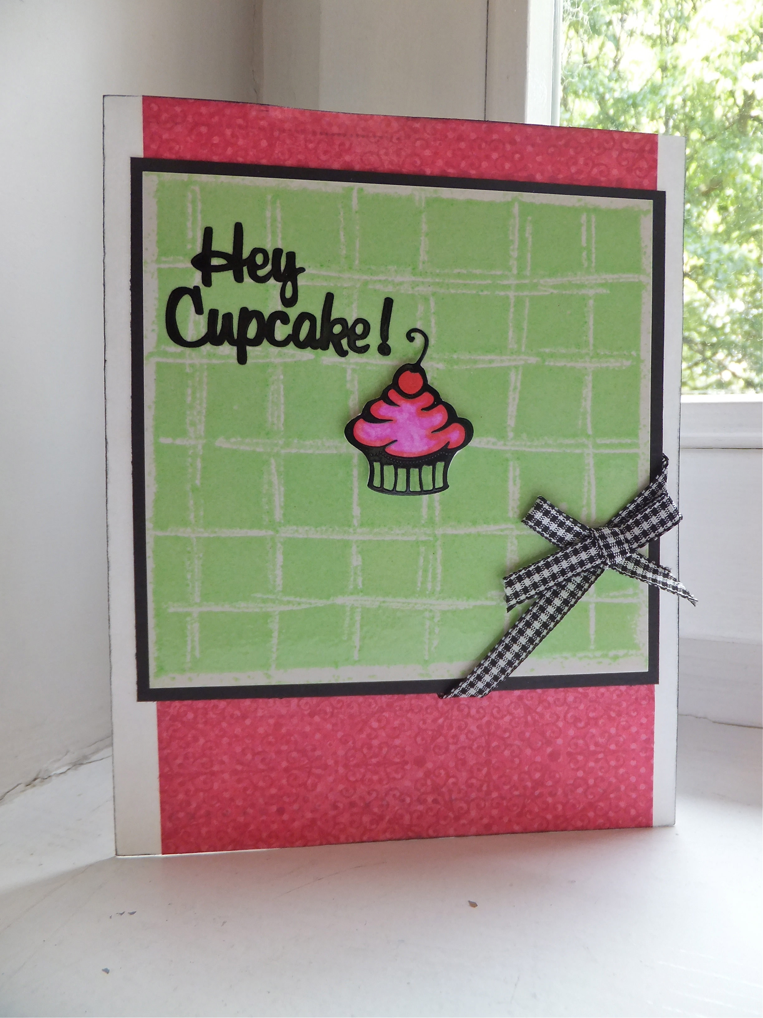 {Project} Wednesday: Patterned Heat Embossing with WOW!