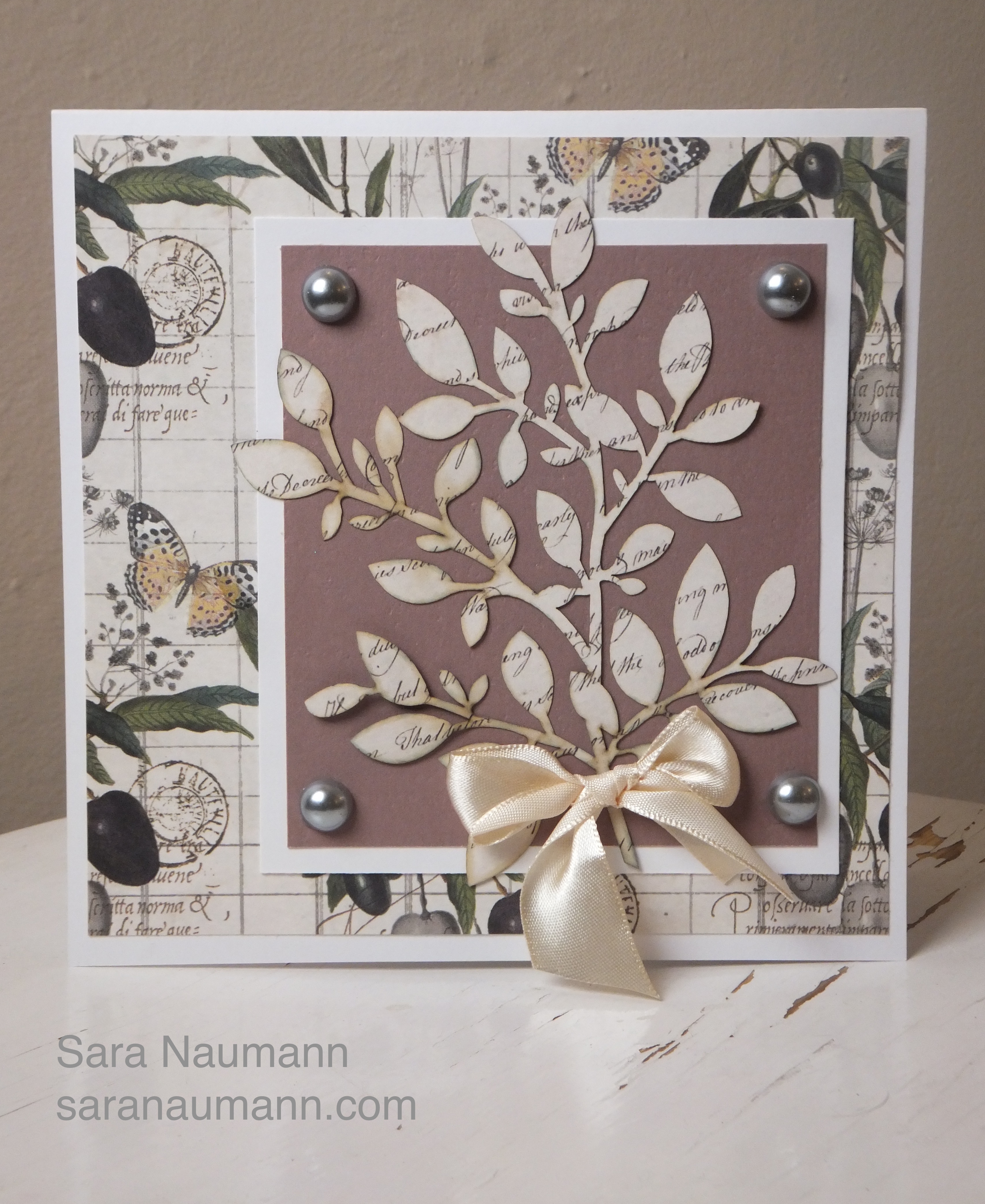 {Project} Wednesday: Beautiful Botanical card with FabScraps